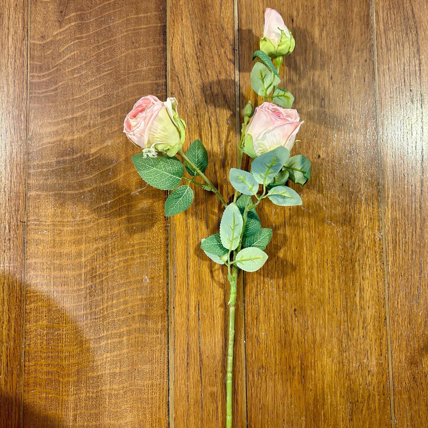 Light Pink Rose Spray