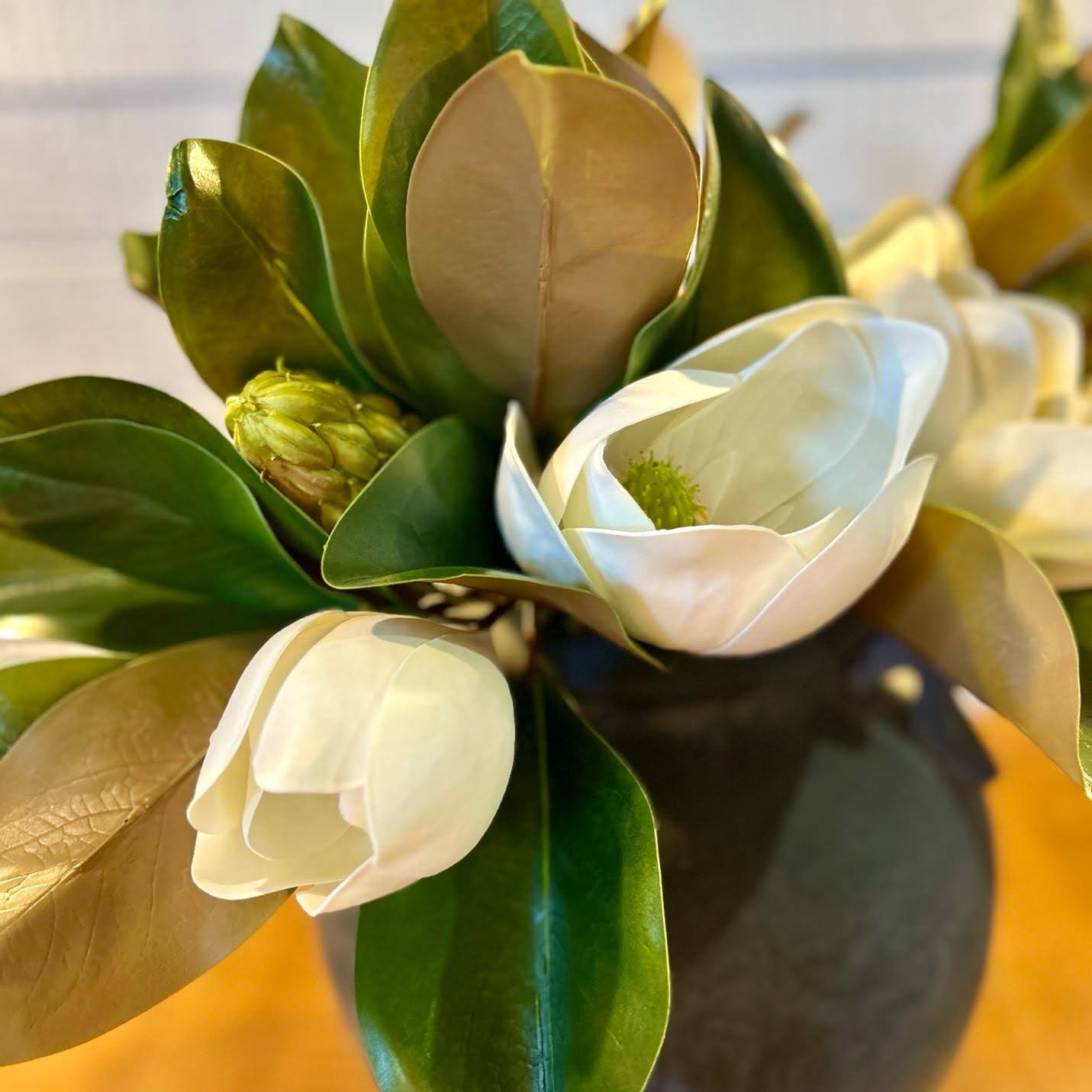 Magnolia Pick